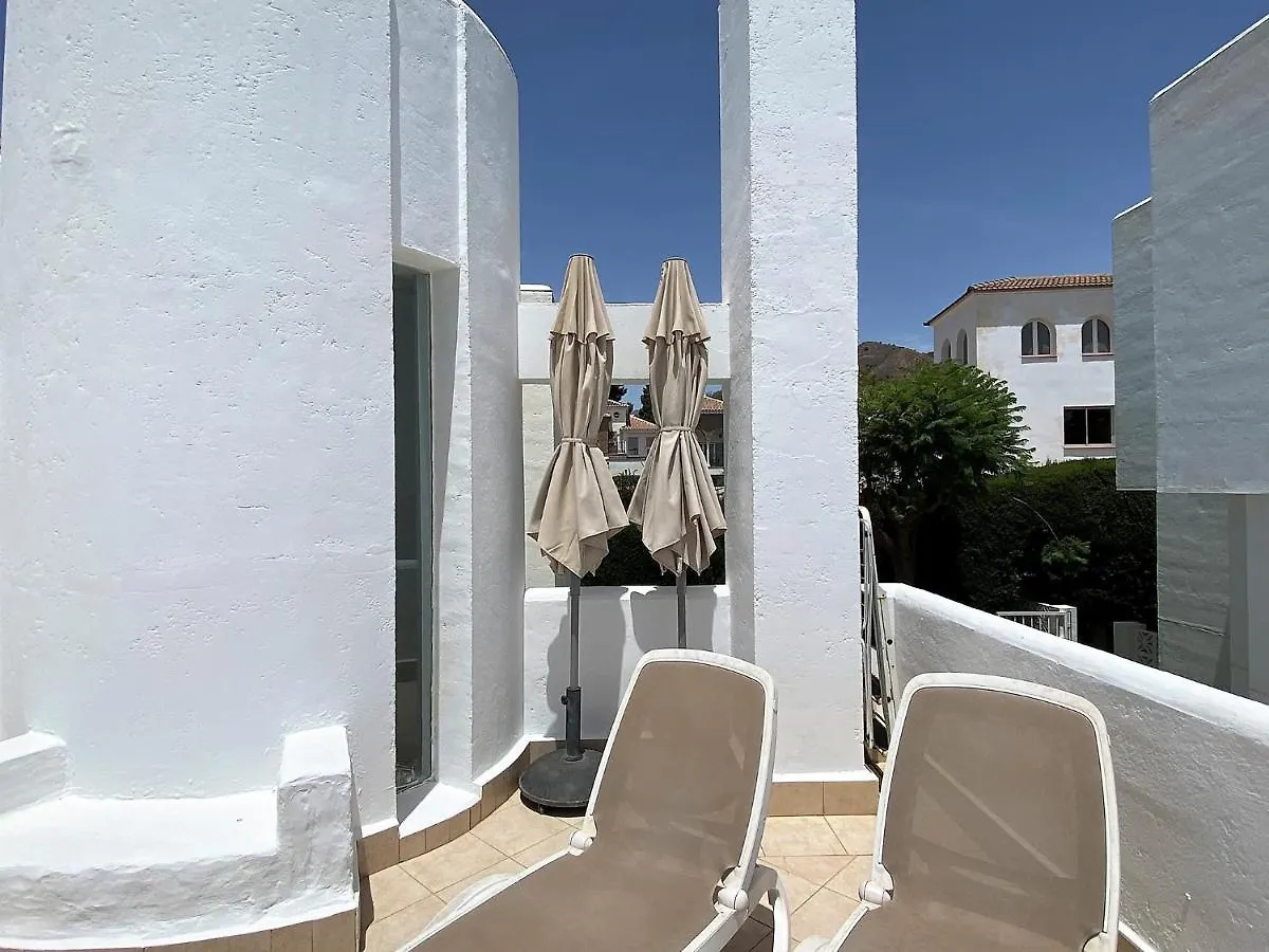 Villa Refugio 2 Casasol 네르하